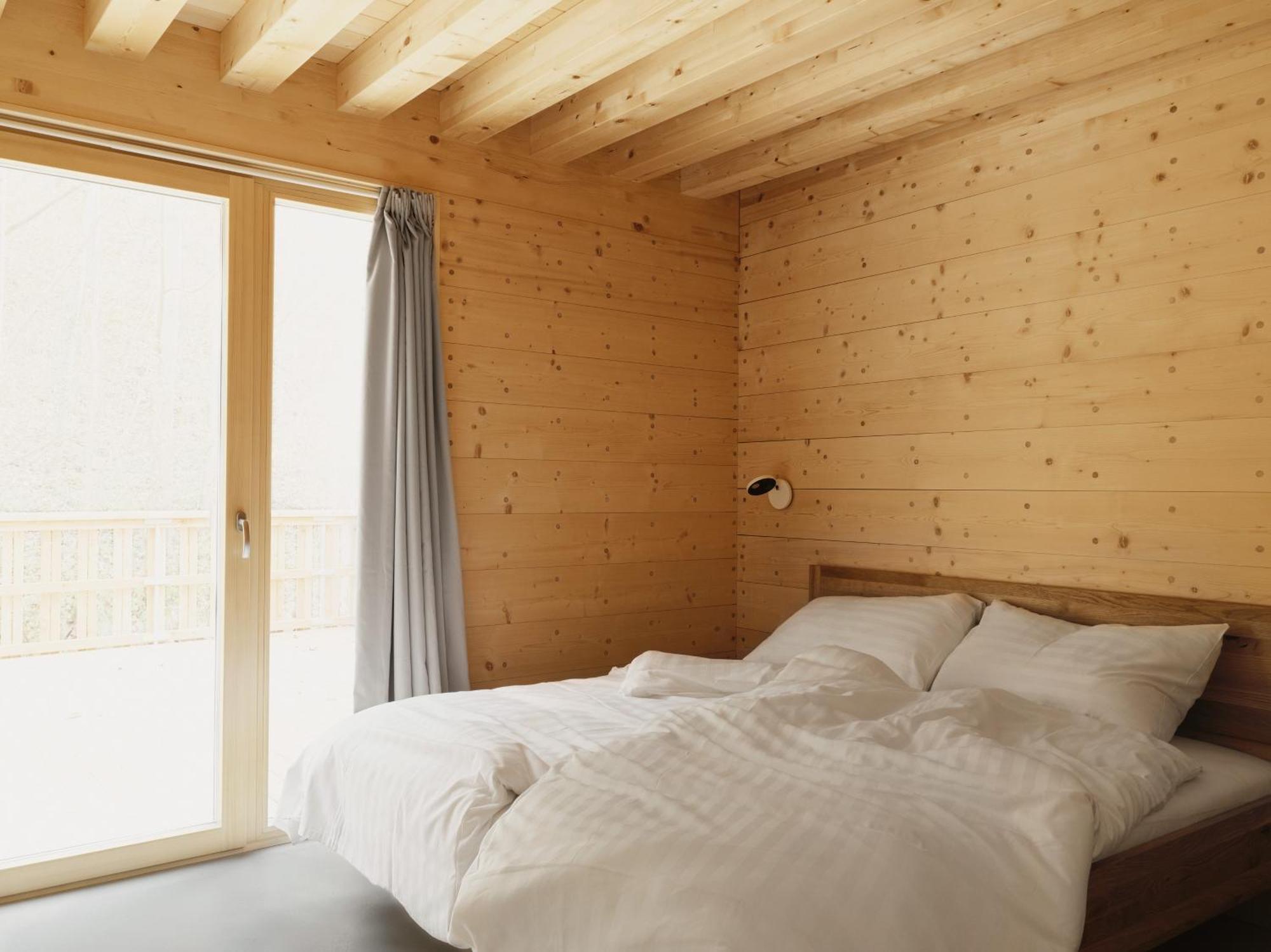 Mondholz - Urban Inn 24-7 Innsbruck Exterior photo